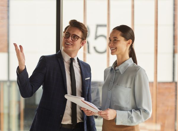 Suivez une formation en anglais pour améliorer vos compétences de commercial à l'international. à Bourges